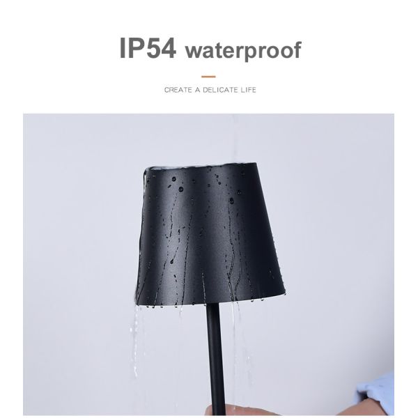 Restaurant Cordless LED Touch Desk Light , Bar Hotel Rechargeable Metal Table Lamp