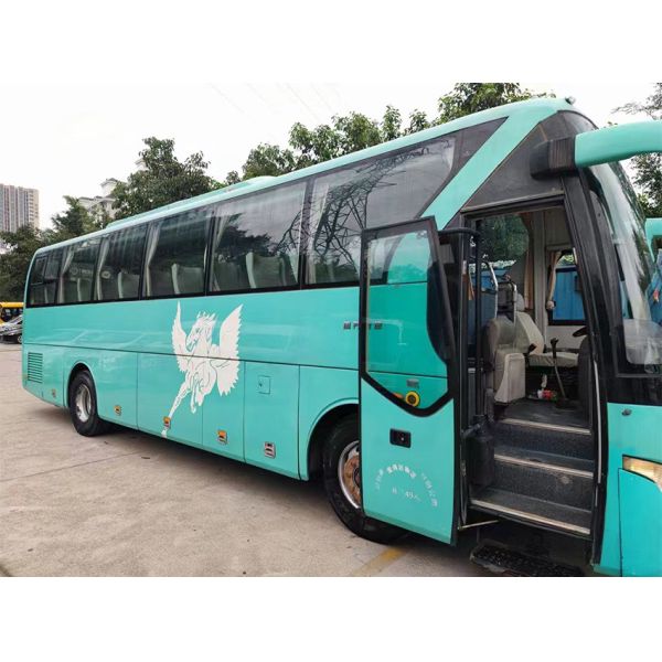 Diesel Pre-Owned Buses 49 Seats Max Speed 100km/H With Manual Transmission