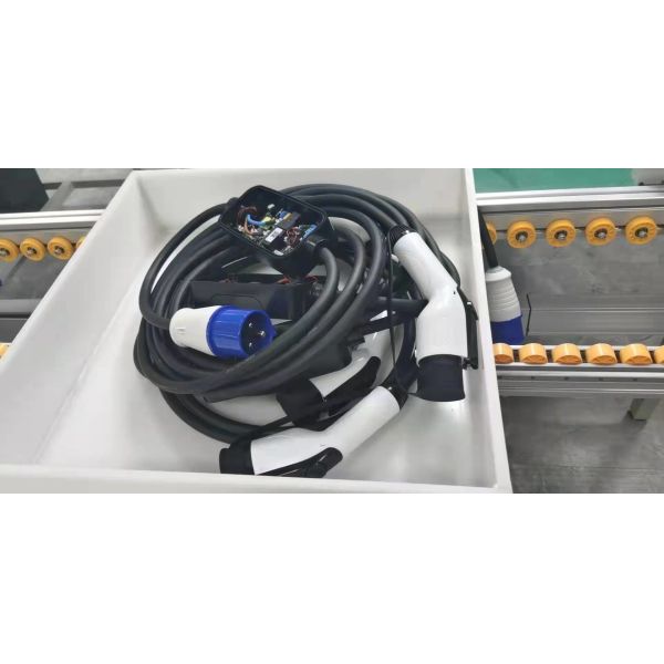 16a 32a Home Charging Station Electric Vehicle Portable With CE