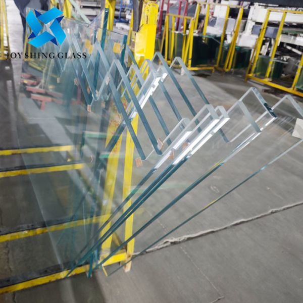 Quality Custom Shape 15mm Ultra Clear Toughened Glass Stair Handrails for sale