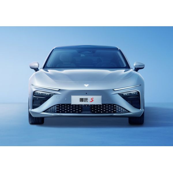 170kw Electric Sports Neta EV Car 4 Seater 715km Endurance