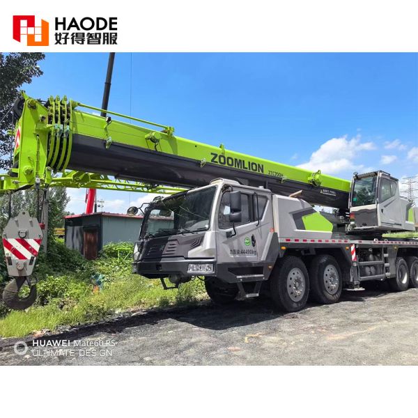 Zoomlion 55ton Heavy Duty Telescopic Boom Truck Crane Ztc550