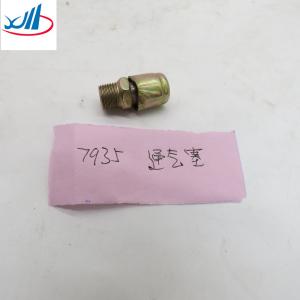 Cheap Fast Gearbox Vent Plug Air Plug 7935 Howo Truck Spare Parts Sinotruk Spare Parts wholesale