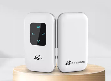 DC 12V Stable 4G Pocket WiFi Router , 5200mAh Portable Battery Router