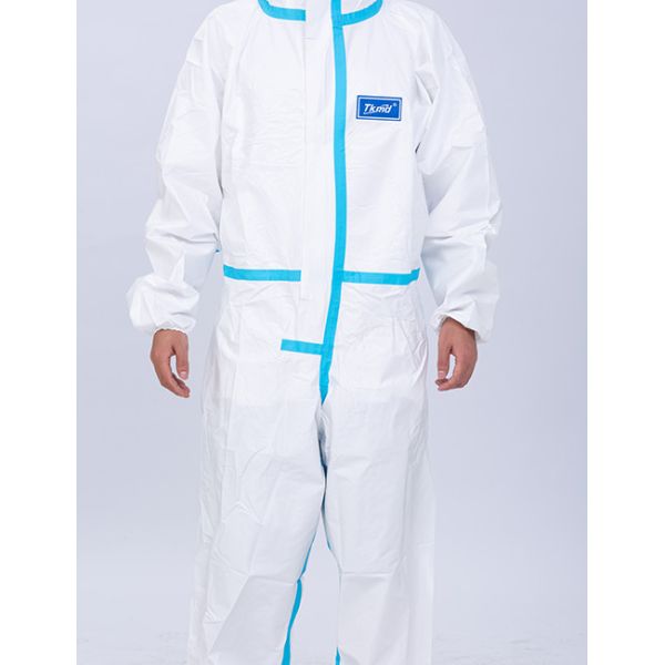 Antibacterial Non Woven Disposable Coverall Medical Protective Suit 170cm With Shoe Cover