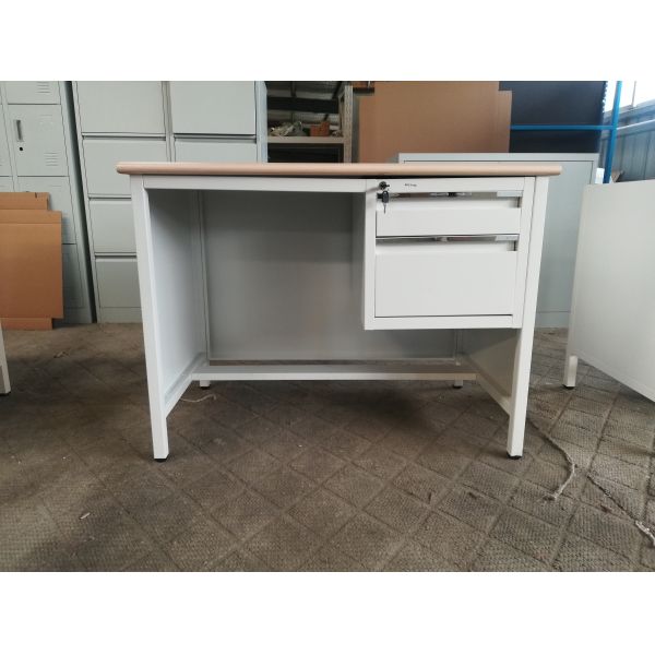 Easy Install 1000mm Length 0.280 CBM Office Table Desk